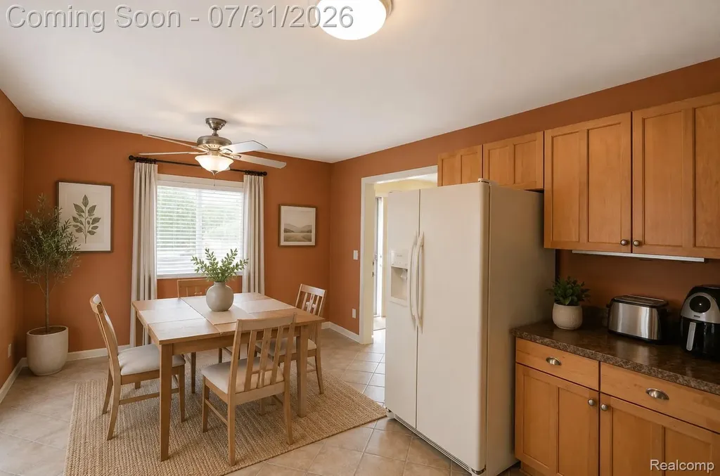 310 W Sonoma Avenue Hazel Park City MI 48030