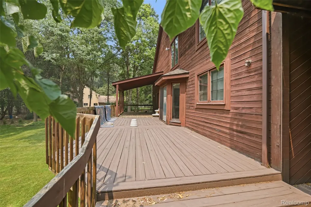 4422 Argenta Drive Genoa Township MI 48116