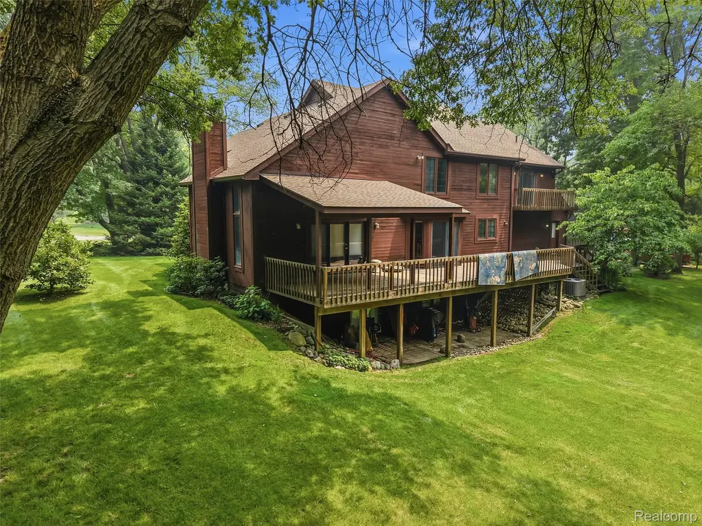 4422 Argenta Drive Genoa Township MI 48116