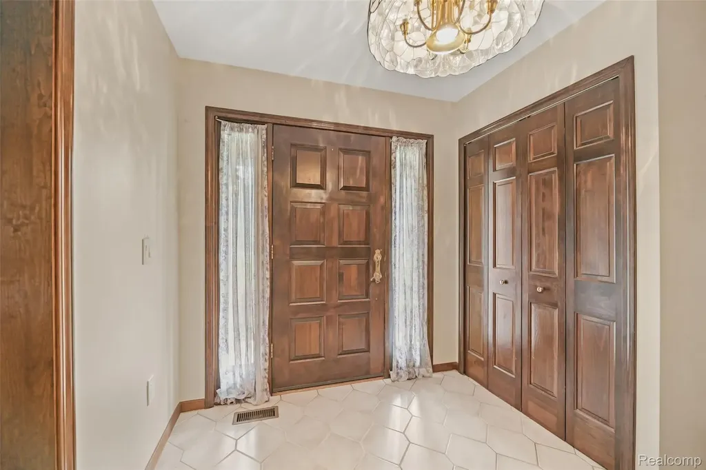 4422 Argenta Drive Genoa Township MI 48116