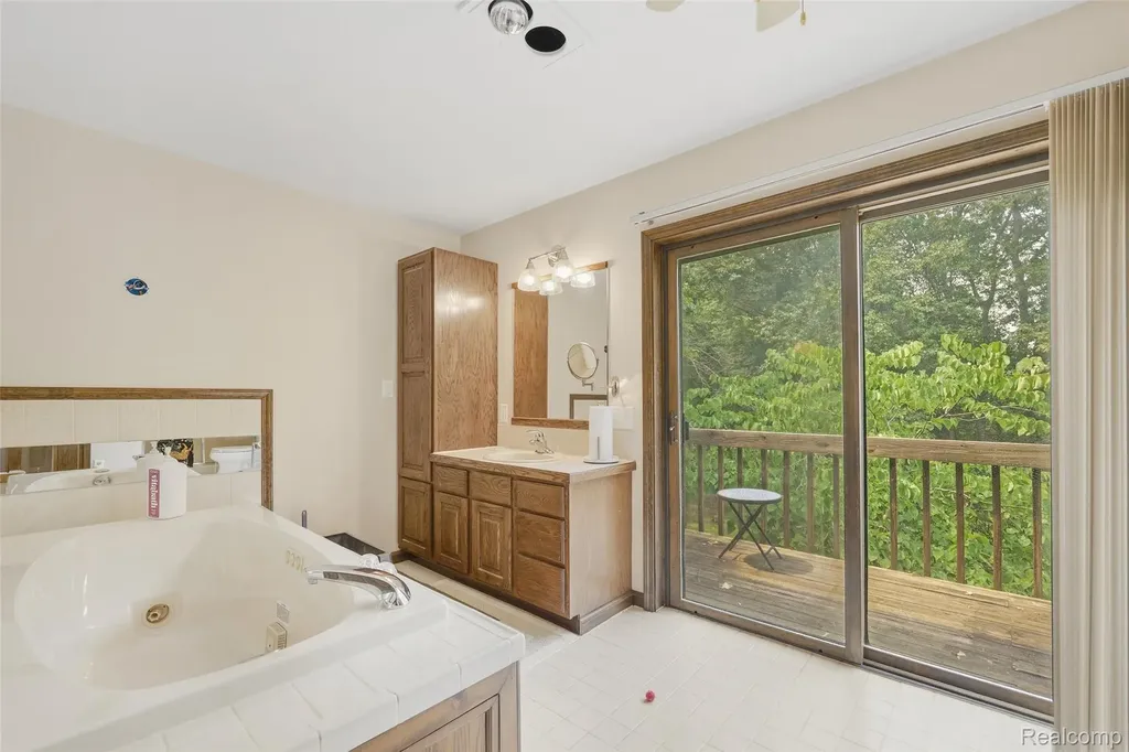 4422 Argenta Drive Genoa Township MI 48116