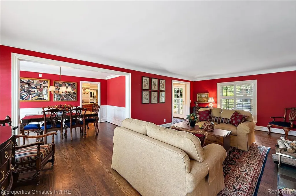 135 Clifton Road Bloomfield Hills City MI 48301