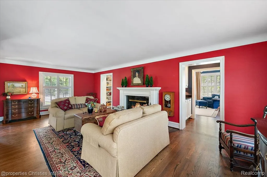 135 Clifton Road Bloomfield Hills City MI 48301