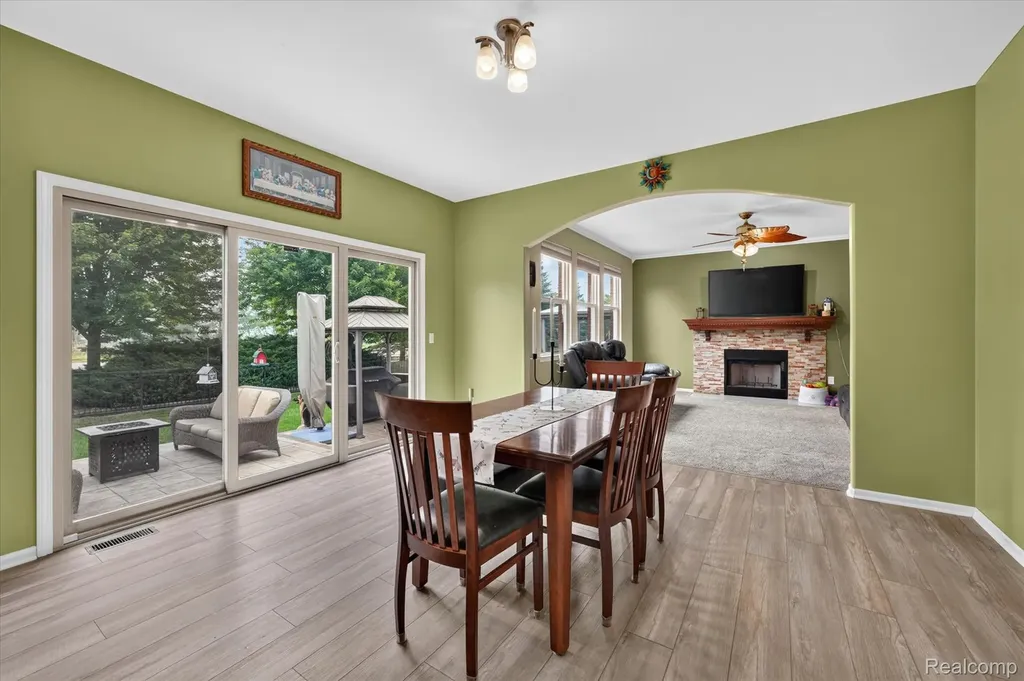 50414 Greycoat Lane Macomb Township MI 48044