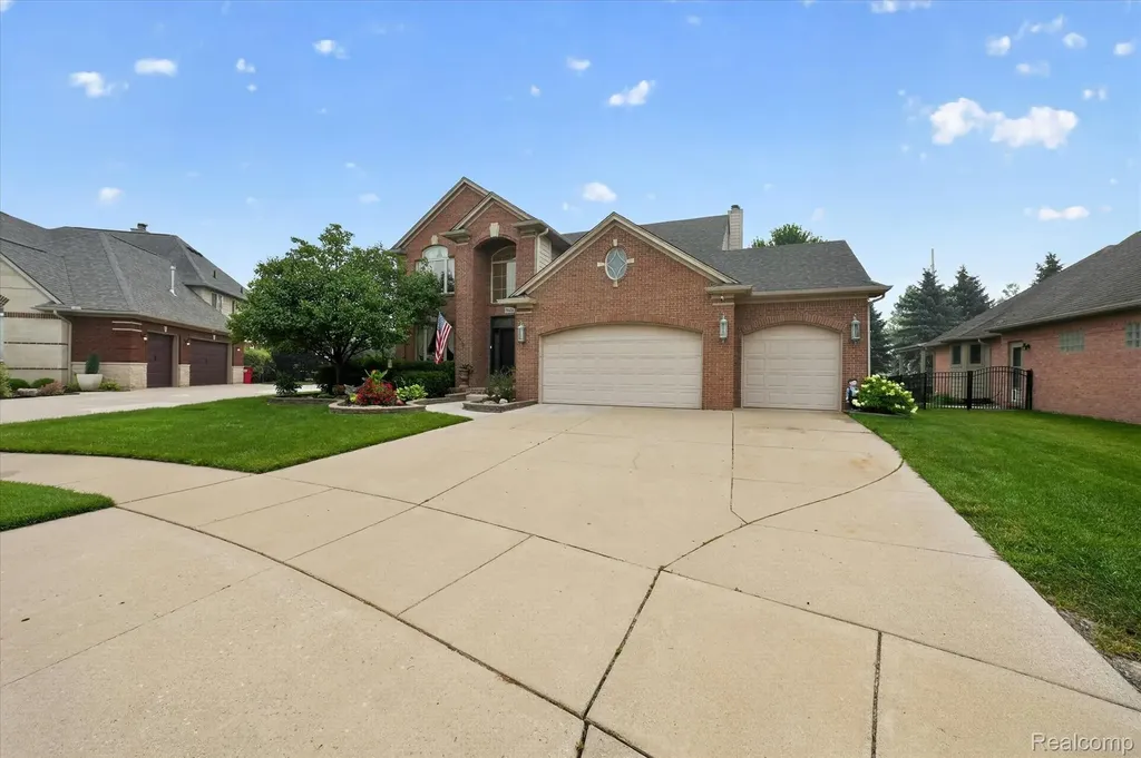 50414 Greycoat Lane Macomb Township MI 48044