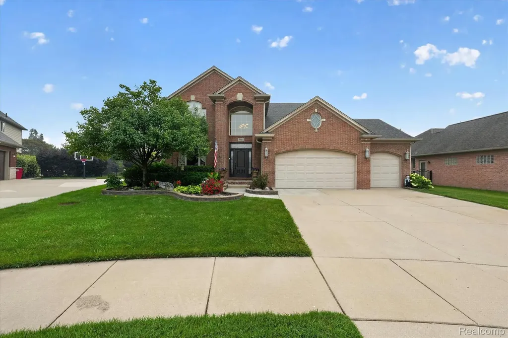 50414 Greycoat Lane Macomb Township MI 48044