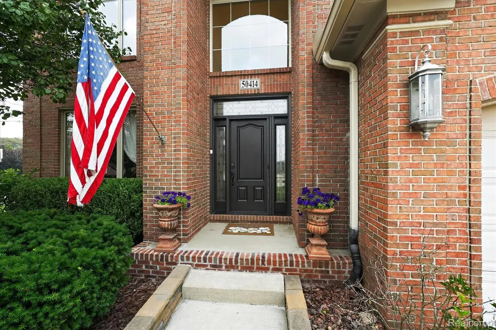 50414 Greycoat Lane Macomb Township MI 48044