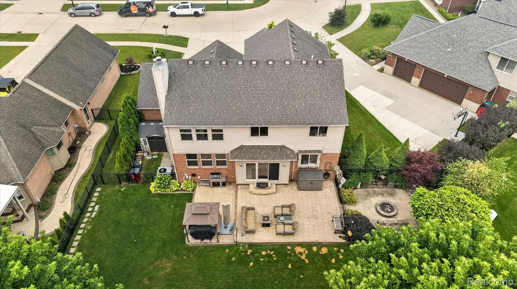50414 Greycoat Lane Macomb Township MI 48044