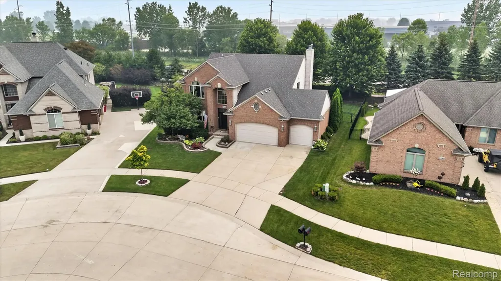50414 Greycoat Lane Macomb Township MI 48044