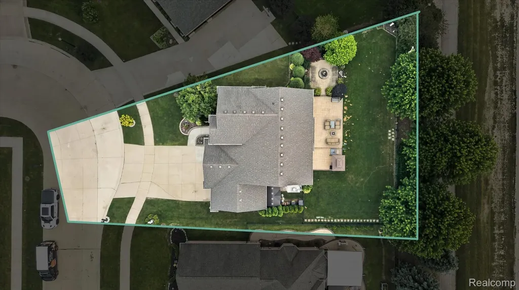 50414 Greycoat Lane Macomb Township MI 48044