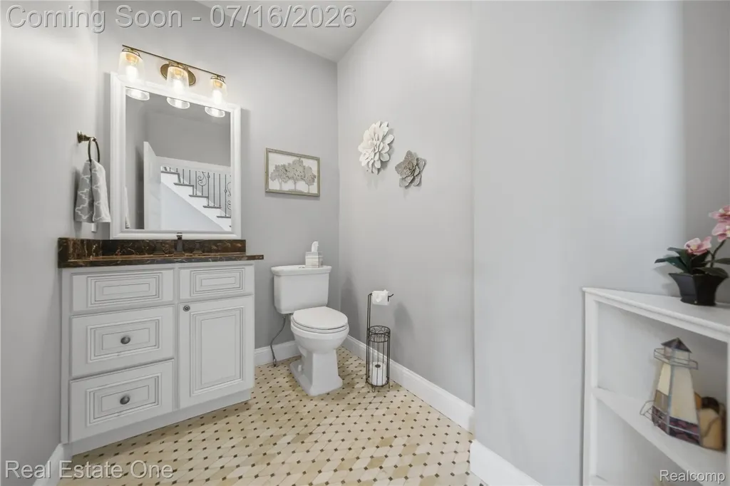10641 Lone Oak Circle Grand Blanc Charter Township MI 48439