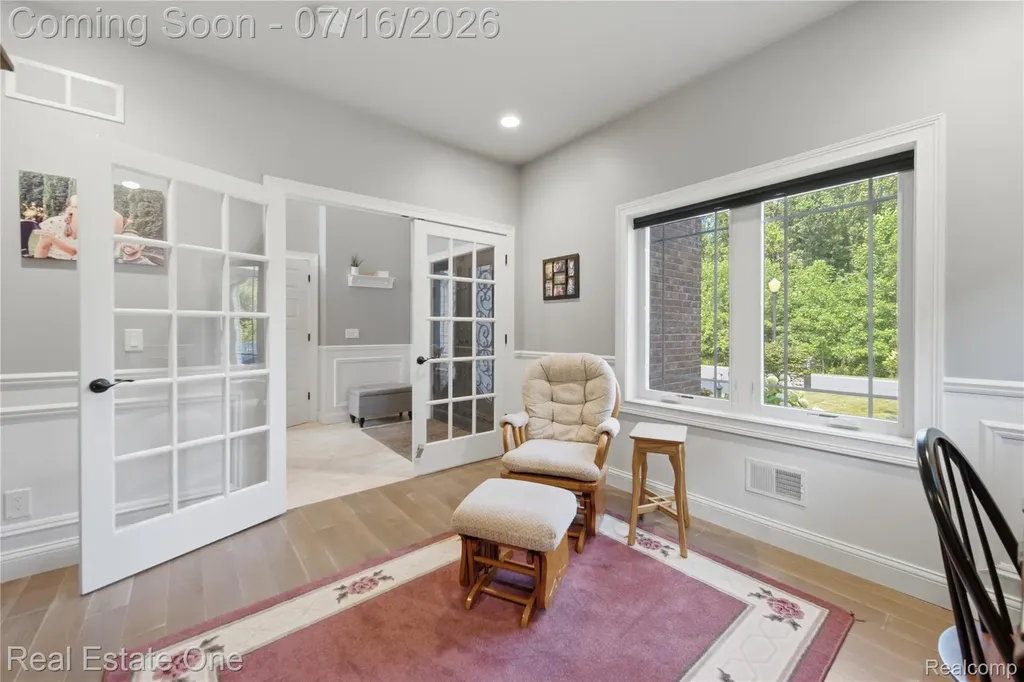 10641 Lone Oak Circle Grand Blanc Charter Township MI 48439