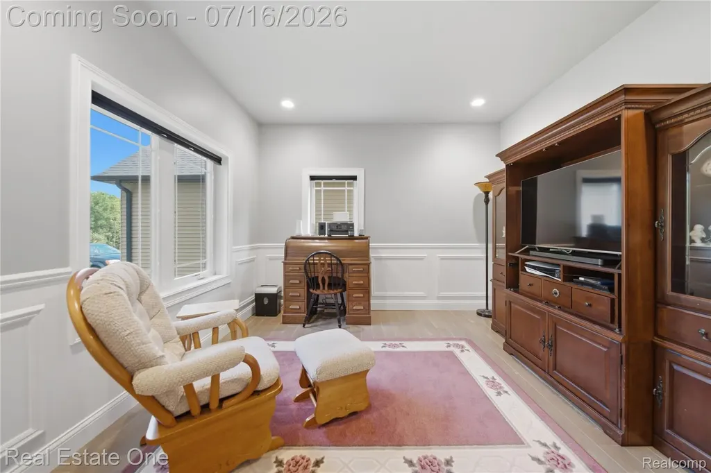 10641 Lone Oak Circle Grand Blanc Charter Township MI 48439