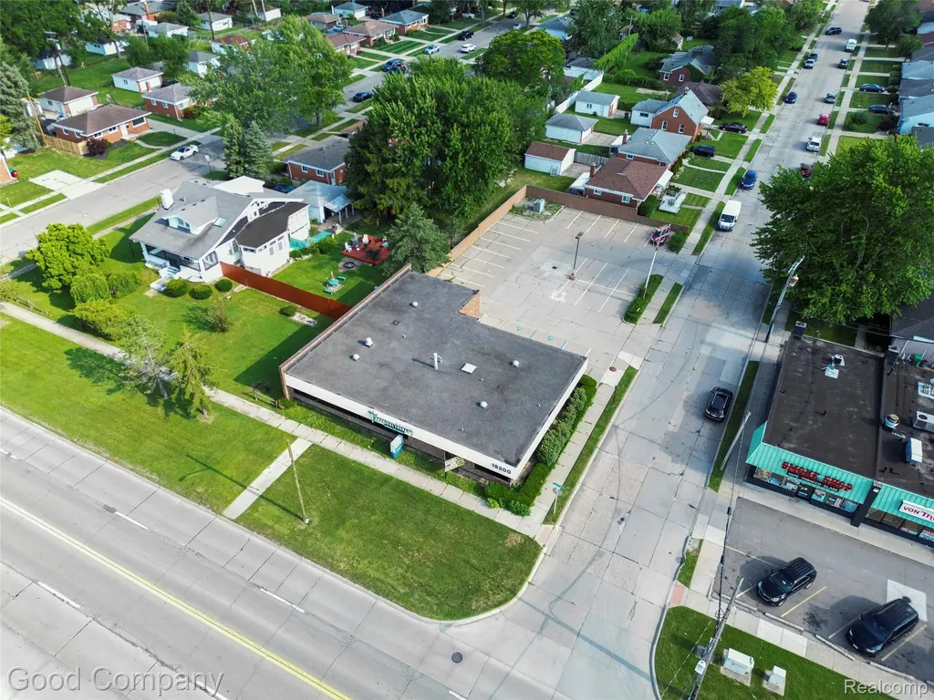 18200 E 10 Mile Road Eastpointe City MI 48021