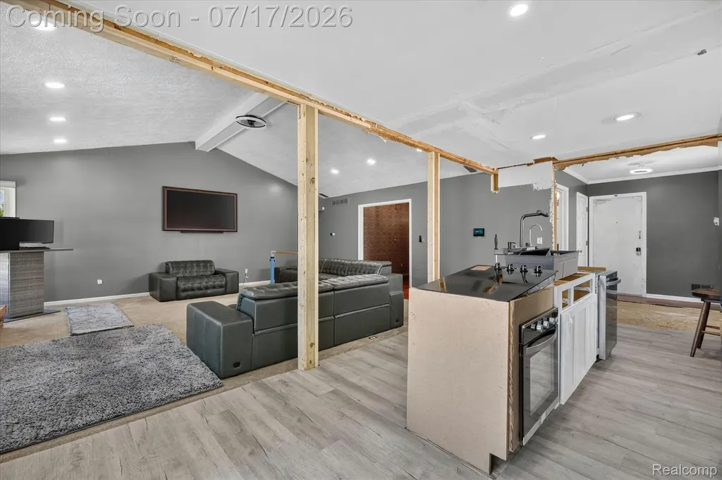 43798 Columbia Drive Clinton Charter Township MI 48038