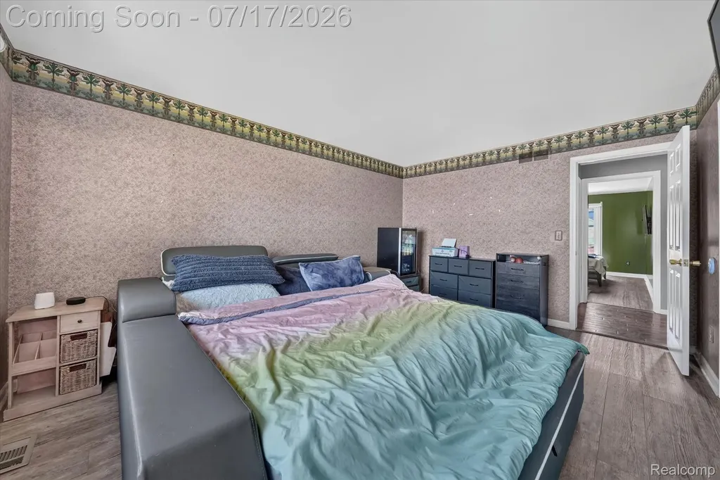 43798 Columbia Drive Clinton Charter Township MI 48038
