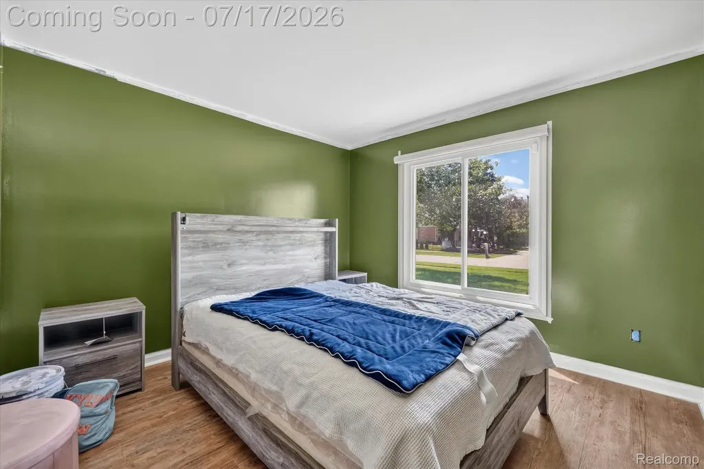 43798 Columbia Drive Clinton Charter Township MI 48038