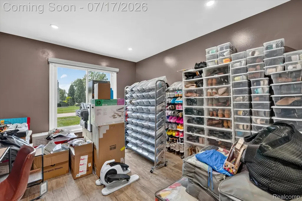 43798 Columbia Drive Clinton Charter Township MI 48038