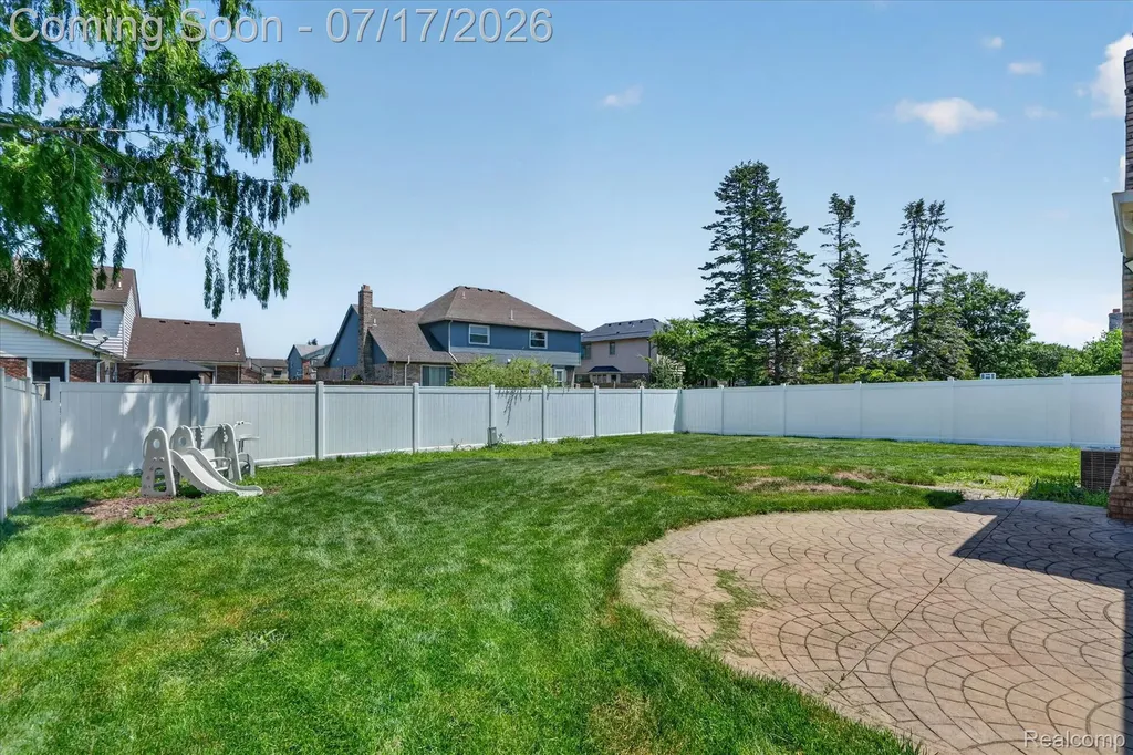 43798 Columbia Drive Clinton Charter Township MI 48038