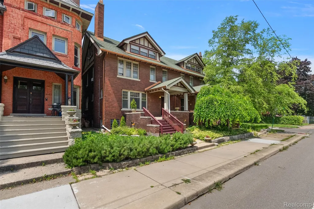 4157 Trumbull Street Detroit City MI 48208