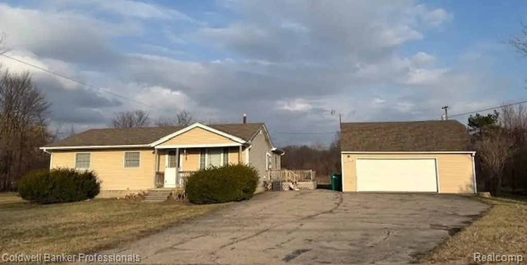 25449 Bell Road Huron Charter Township MI 48164