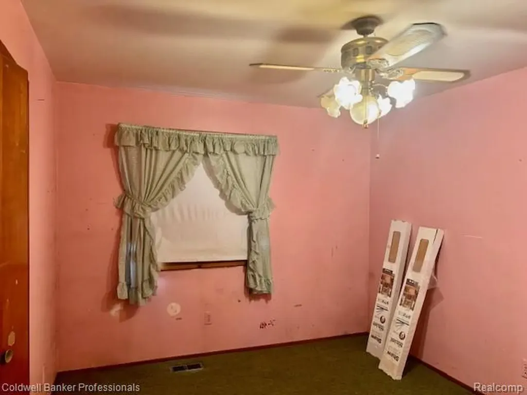 25449 Bell Road Huron Charter Township MI 48164