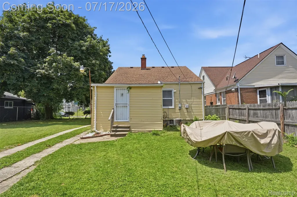 20176 Stoepel Street Detroit City MI 48221