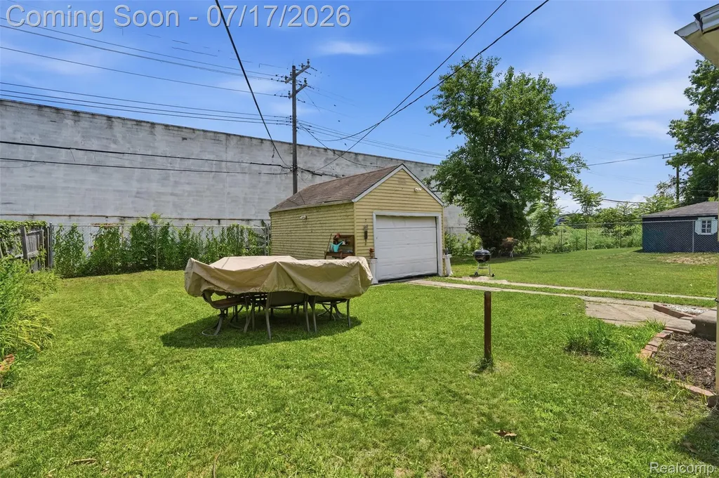 20176 Stoepel Street Detroit City MI 48221