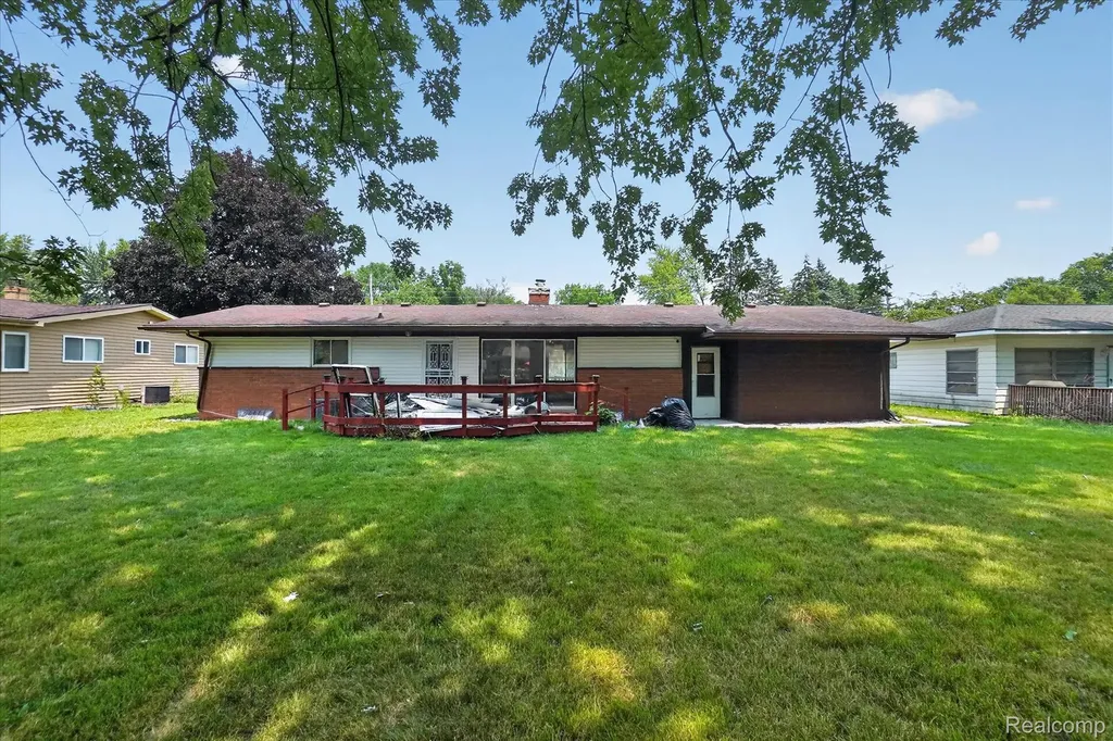 3504 Creekwood Drive Bridgeport Charter Township MI 48601
