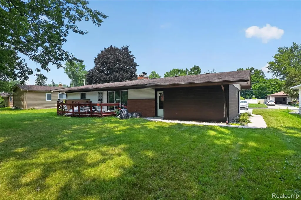 3504 Creekwood Drive Bridgeport Charter Township MI 48601