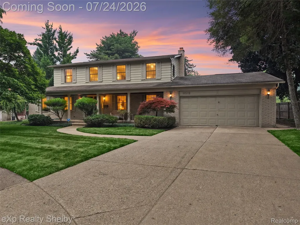 11512 Short Drive Warren City MI 48093