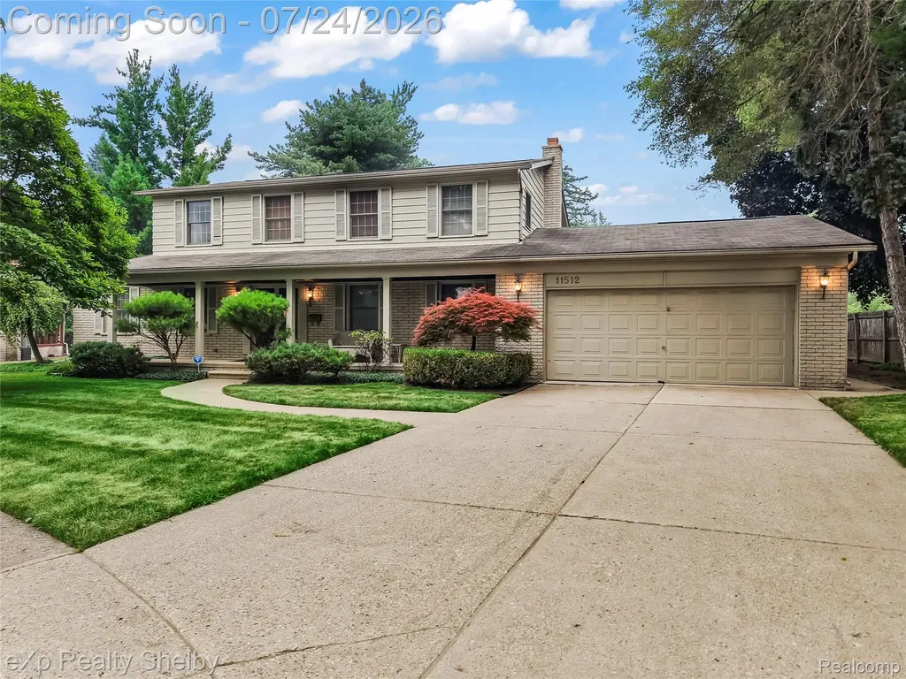 11512 Short Drive Warren City MI 48093