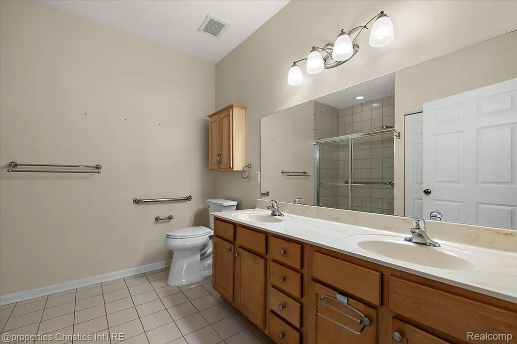 185 Hamilton Street Plymouth City MI 48170