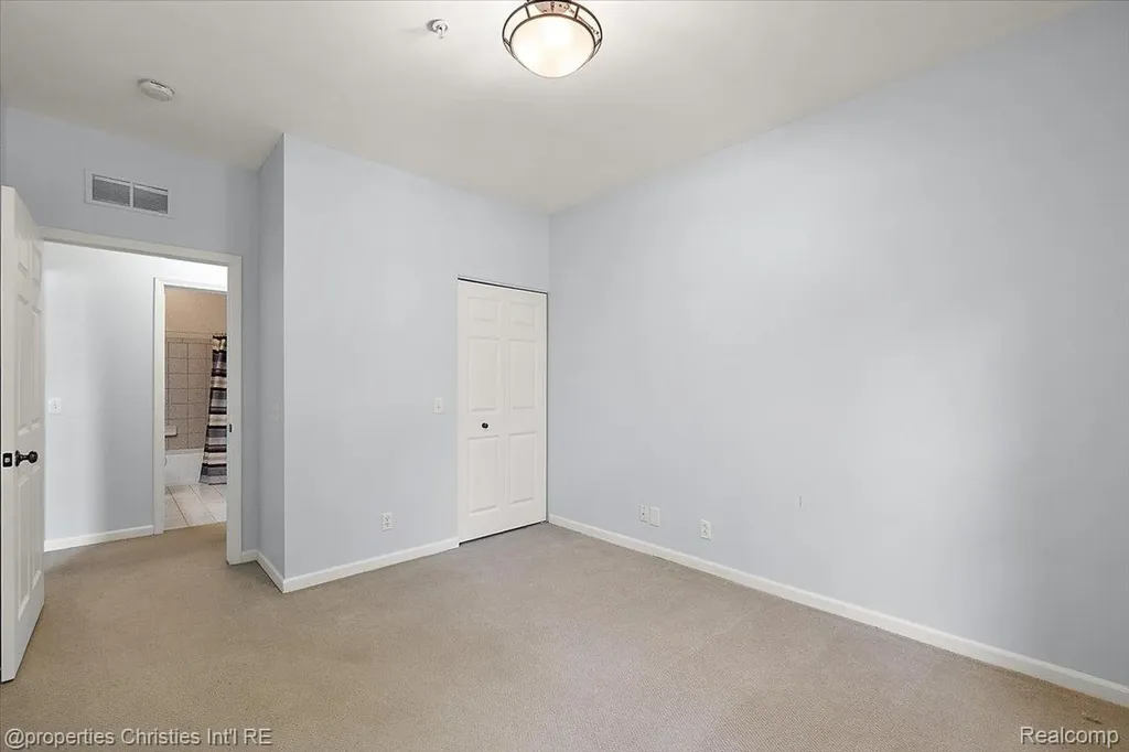 185 Hamilton Street Plymouth City MI 48170