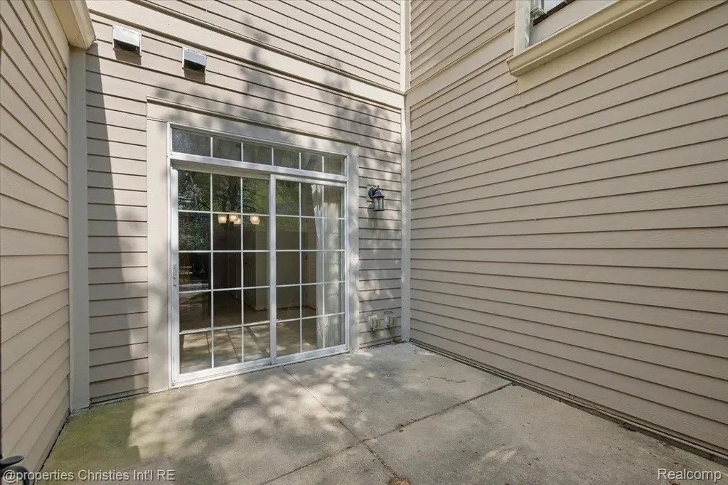 185 Hamilton Street Plymouth City MI 48170