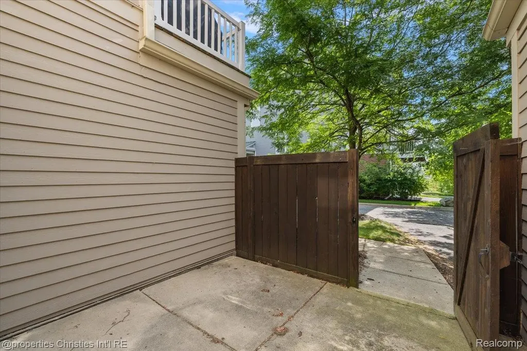 185 Hamilton Street Plymouth City MI 48170