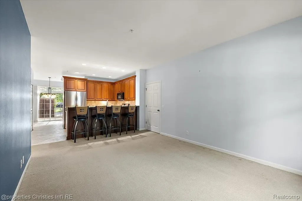 185 Hamilton Street Plymouth City MI 48170