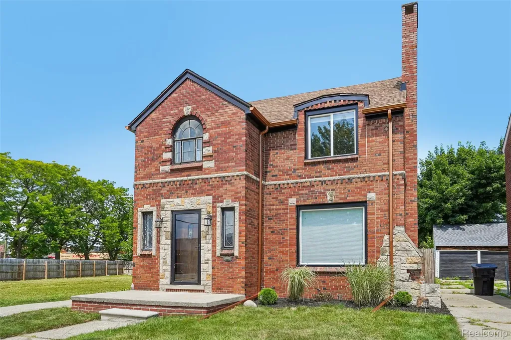 6174 Bishop Street Detroit City MI 48224