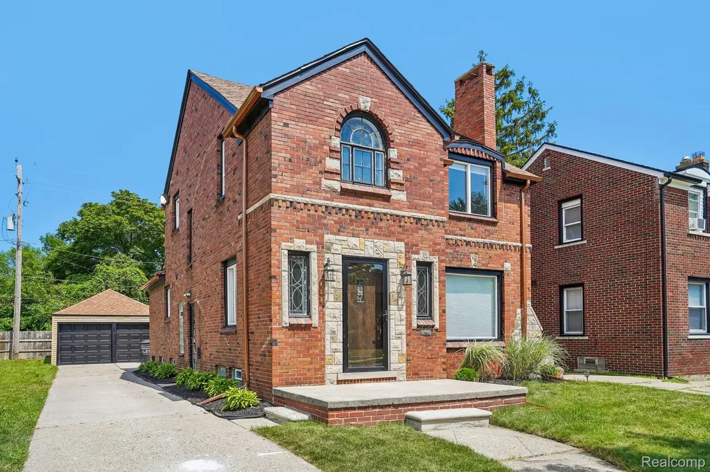 6174 Bishop Street Detroit City MI 48224