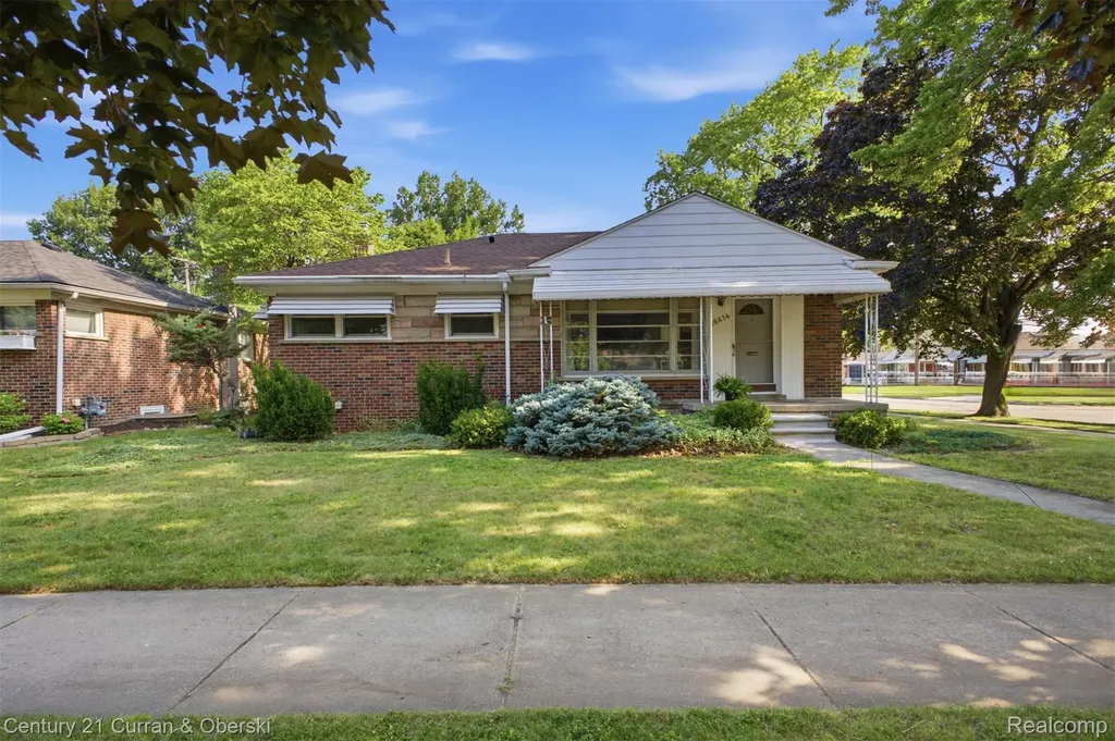 16614 Philomene Boulevard Allen Park City MI 48101