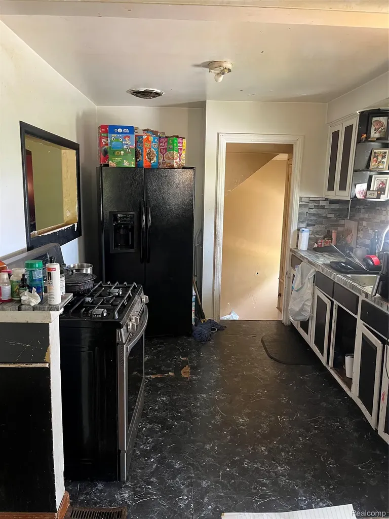 4853 Guilford Street Detroit City MI 48224