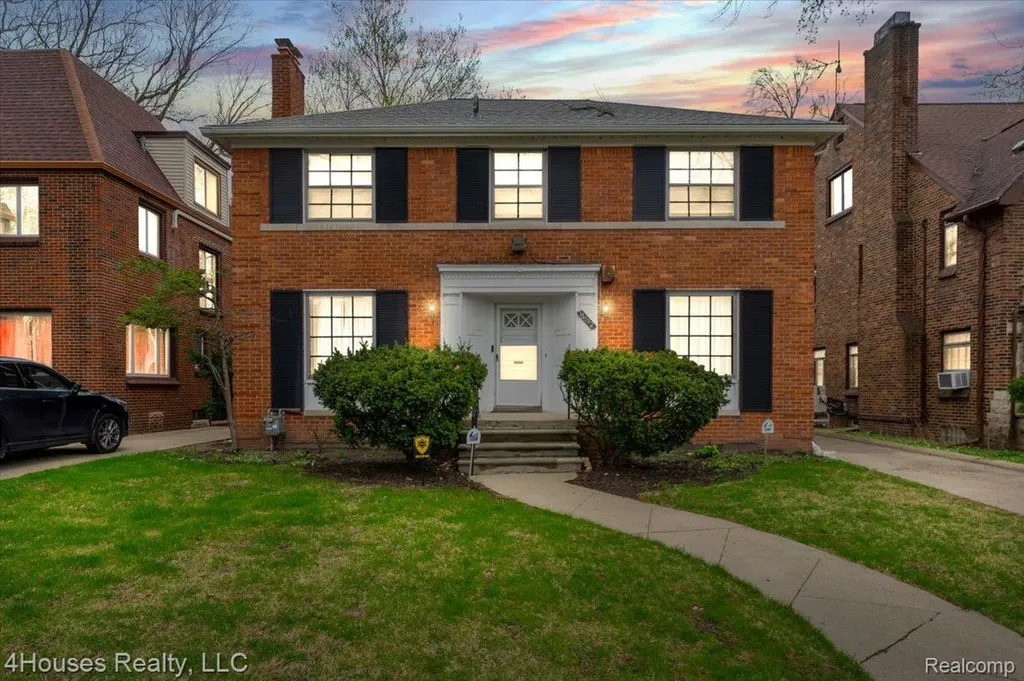 18092 Muirland Street Detroit City MI 48221