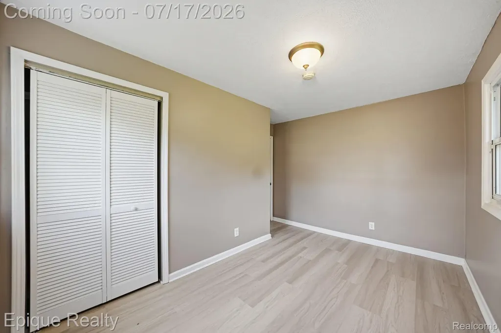 216 Aveline Street Ypsilanti City MI 48197