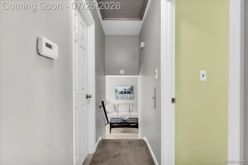 32769 Exeter Court Warren City MI 48092