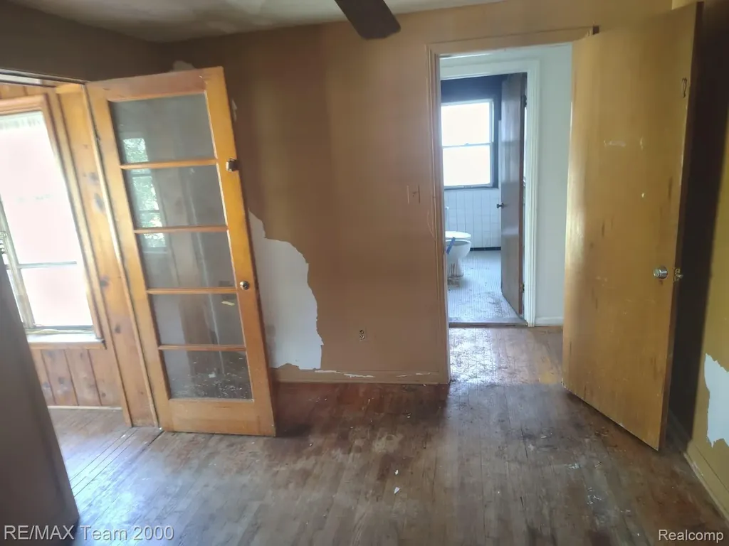 12945 Memorial Street Detroit City MI 48227