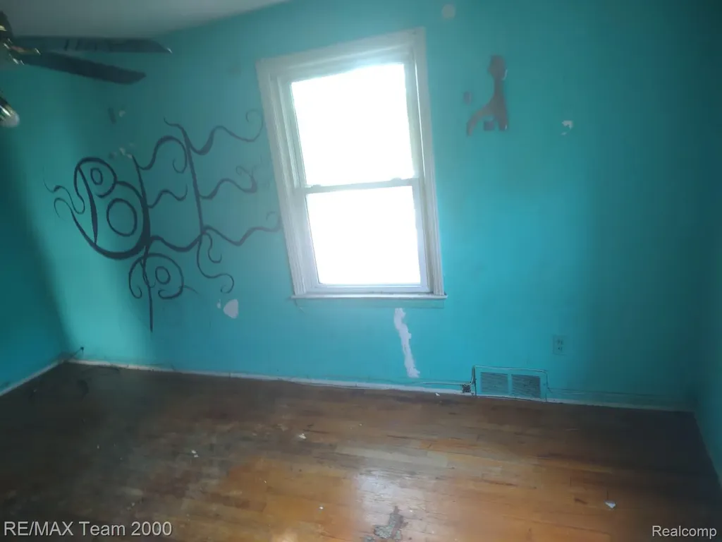 12945 Memorial Street Detroit City MI 48227