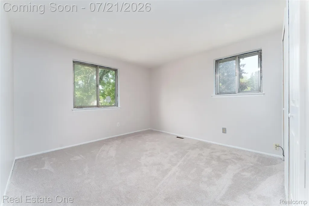 4069 Village Square Brighton Township MI 48114