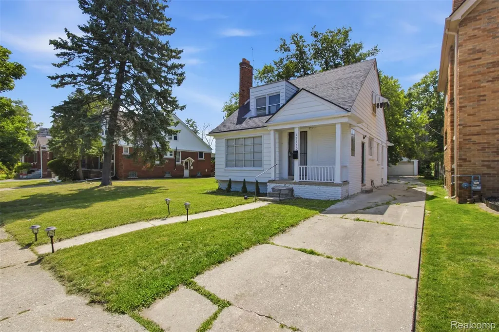 12580 Promenade Street Detroit City MI 48213
