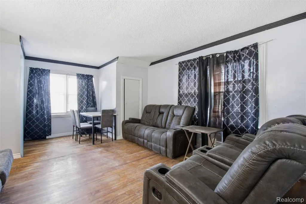 12580 Promenade Street Detroit City MI 48213