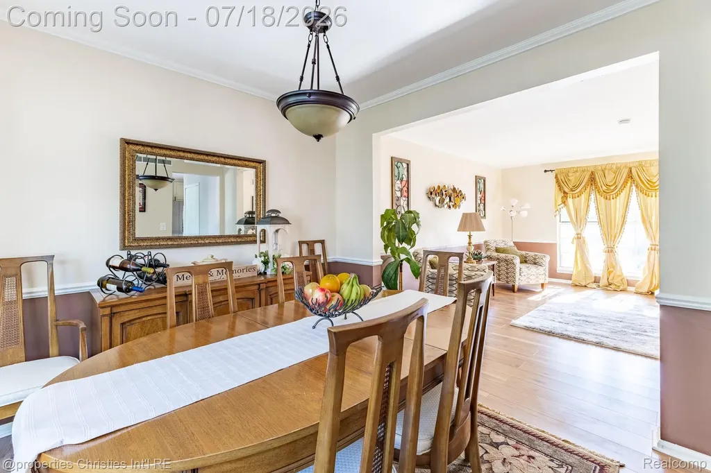 45568 Margate Drive Macomb Township MI 48044